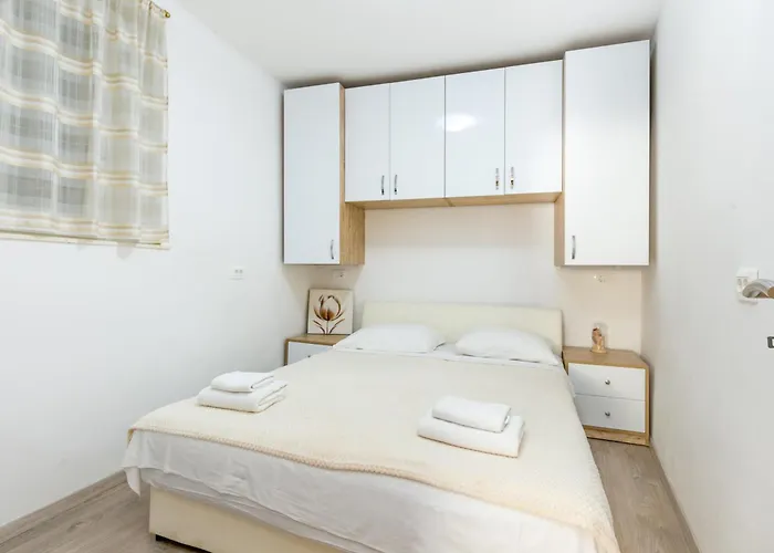 Apartmán With Wifi - 24915